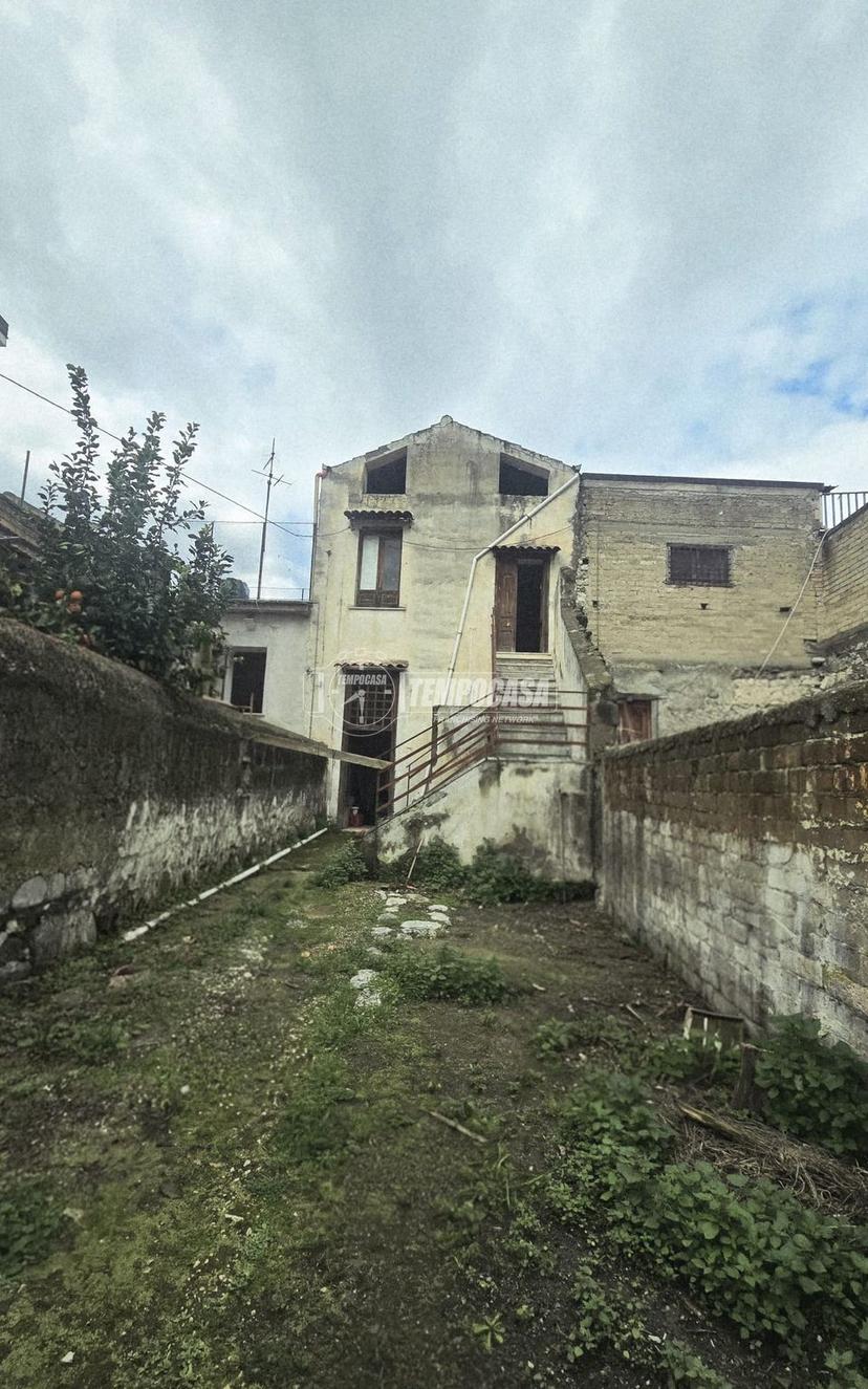 Bilocale in Via Vicinato 18, Pago del Vallo di Lauro — foto 3 di 5