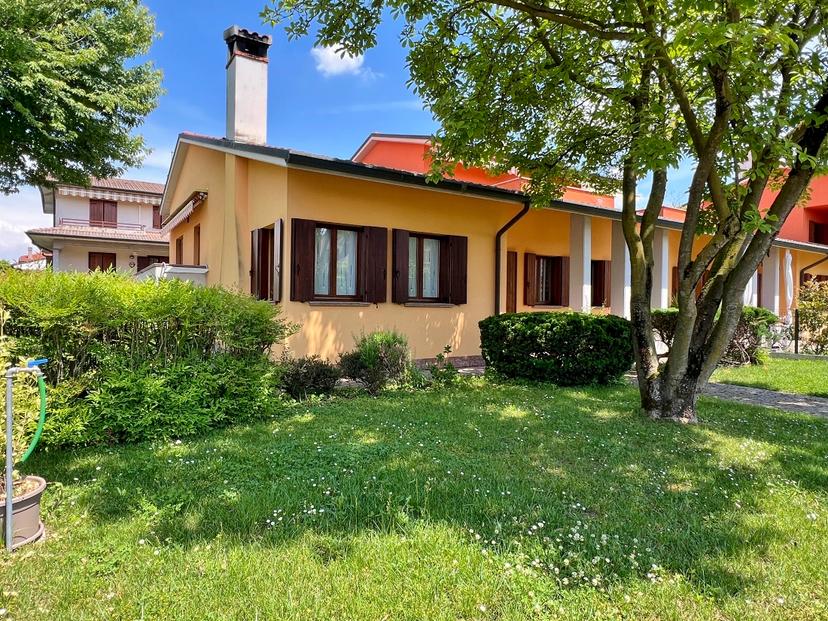 Villa a schiera in Via Casoni, Torri di Quartesolo — foto 5 di 5