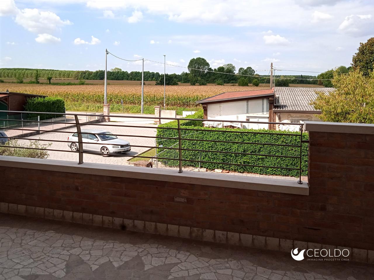 Villa in Via Straelle, Villanova di Camposampiero