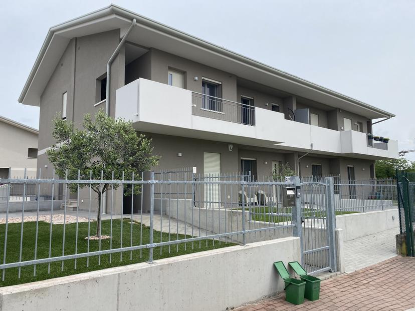 Quadrilocale in Via Abate Antonio Cesare, Castel d'Azzano — foto 2 di 5