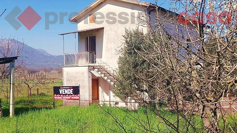 Casa indipendente in Via Valle Castagneto, Rocca d'Evandro — foto 4 di 5
