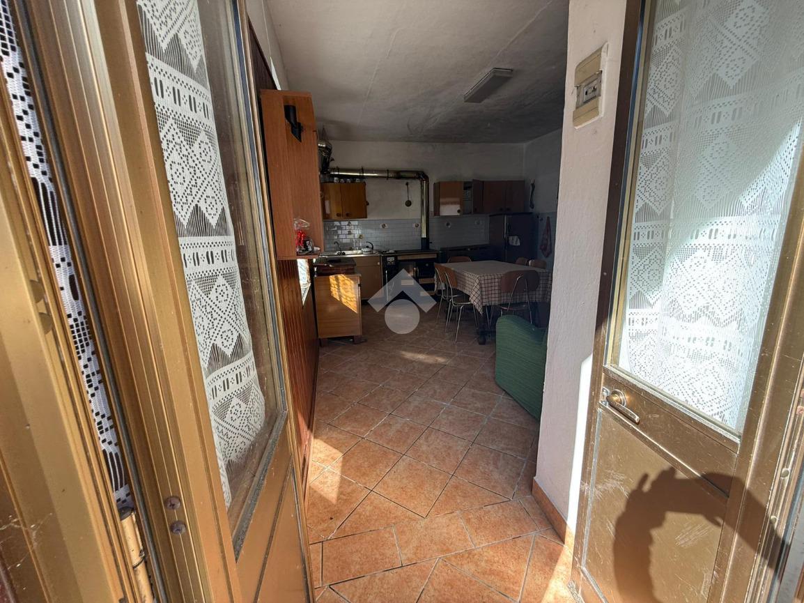 Casa indipendente in Frazione Guicciardera 8, Viù