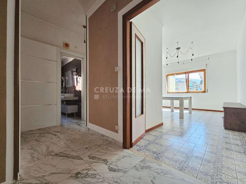 Trilocale in Via Nino Bixio 8, Rapallo