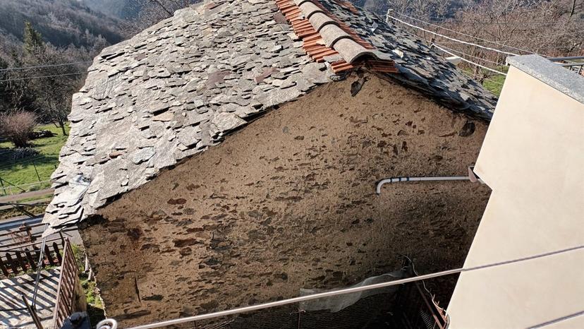 Rustico in Frazione Mornico, Bellano — foto 3 di 5