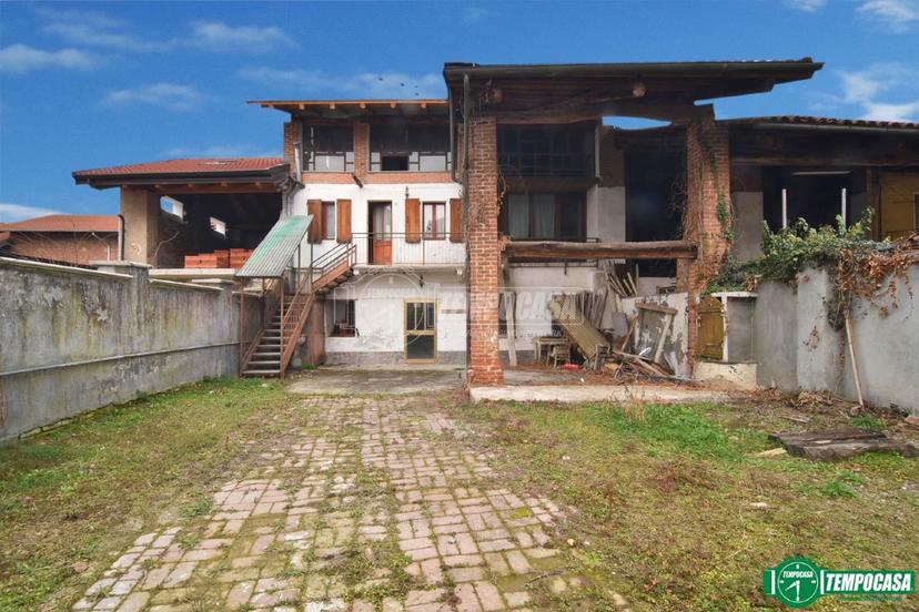 Casa indipendente in Vicolo Ugo Foscolo 4, Bosconero — foto 4 di 5