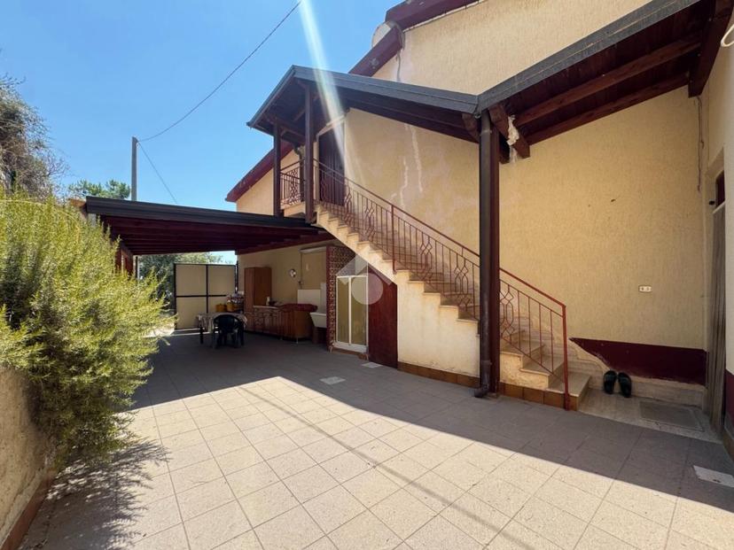 Villa in Via Sant'Onofrio, Porto Empedocle — foto 3 di 5