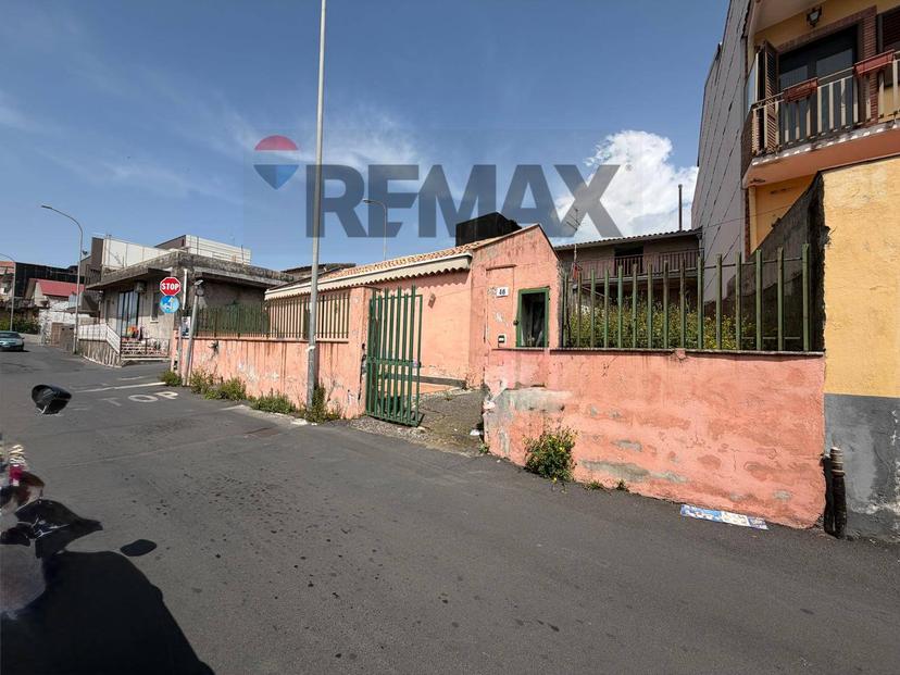 Casa indipendente in Via Calatafimi 46, Belpasso — foto 2 di 5