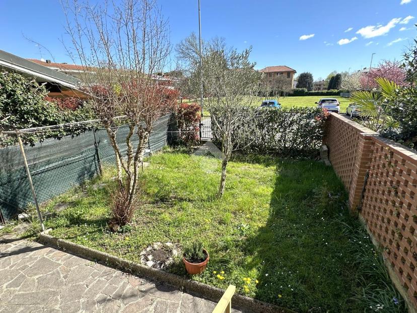 Villa a schiera in Via Carlo Porta 24, Paullo