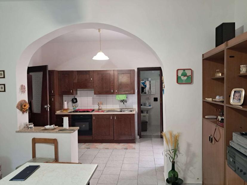 Villa unifamiliare in Via Alcide De Gasperi, Sparanise — foto 3 di 5