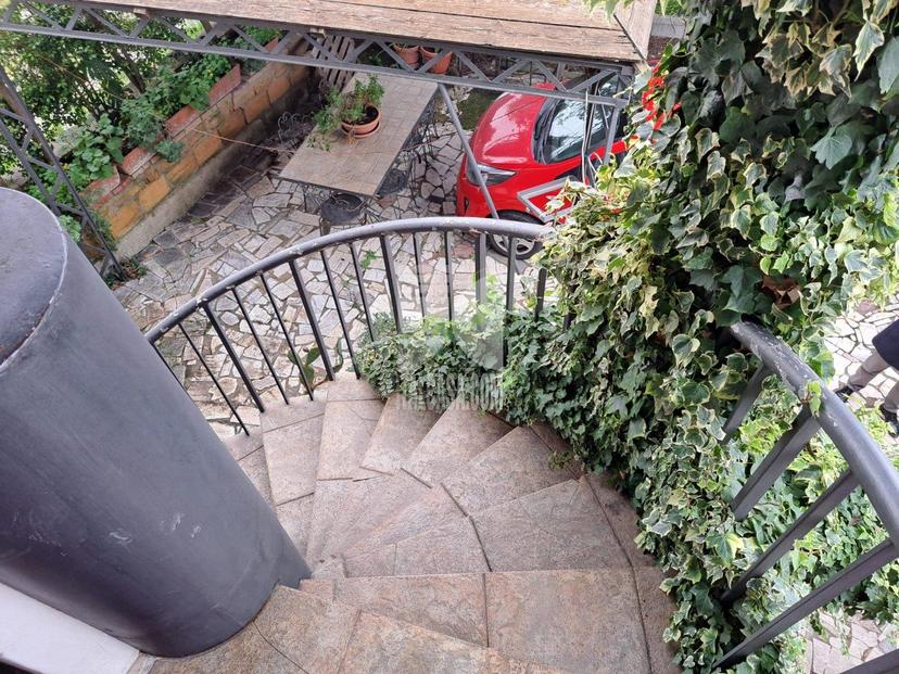 Villa quadrifamiliare in Via dei Gelsomini, Crotone — foto 3 di 5
