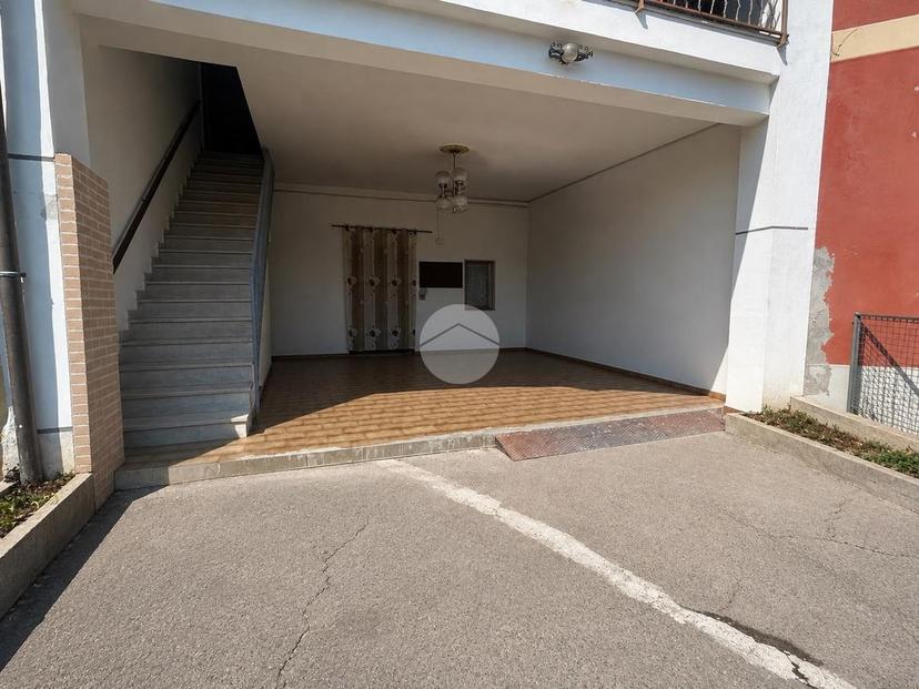 Casa indipendente in Via Fossato 52, Rovato — foto 2 di 5