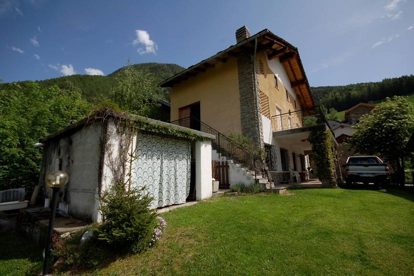 Villa in Località Piscina Salà Dessus 465, Charvensod — foto 4 di 5