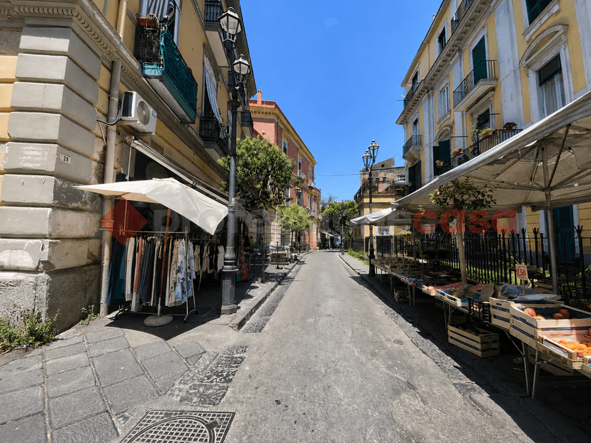 Quadrilocale in Via Guglielmo Marconi 30, Portici — foto 2 di 5