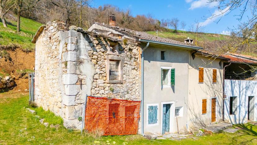Rustico in Contrada Valleni, Roverè Veronese — foto 5 di 5