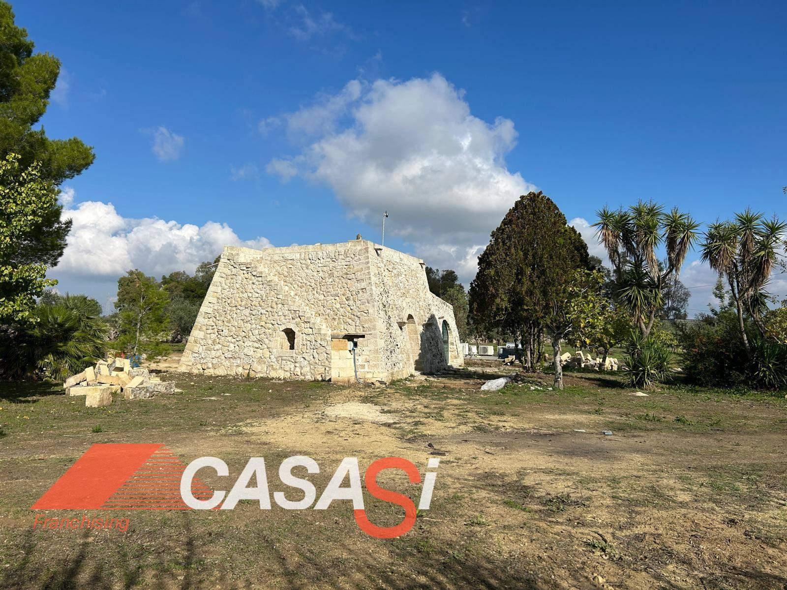 Casa indipendente in Strada Vicinale Palagiani, Carpignano Salentino