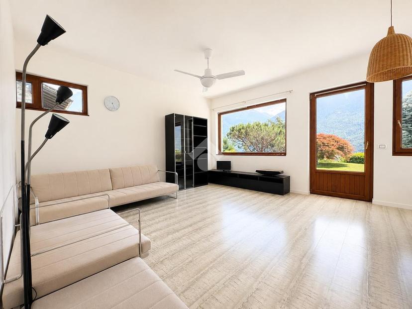 Villa in Via Grigioni 94, Castione Andevenno — foto 5 di 5
