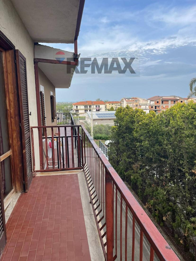 Casa indipendente in Via Monte Bianco 19, Corigliano-Rossano — foto 4 di 5