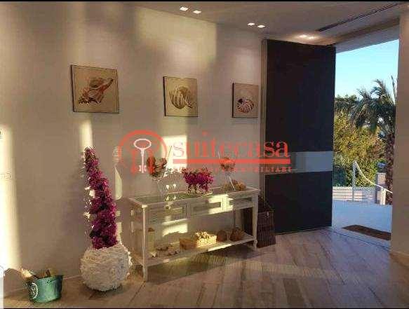 Villa unifamiliare in Lungomare Paternostro, Bisceglie — foto 3 di 5