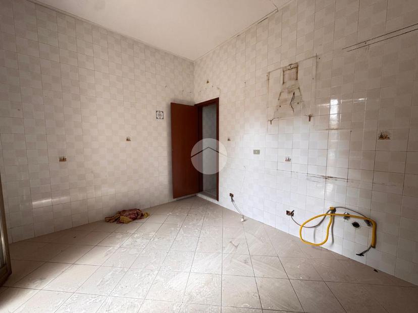 Trilocale in Via IV Novembre 16, Marano di Napoli — foto 3 di 5