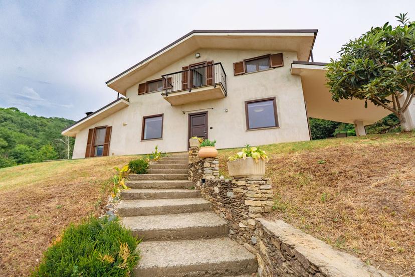 Villa unifamiliare in Via Canevera 22, Bagnolo Piemonte — foto 5 di 5