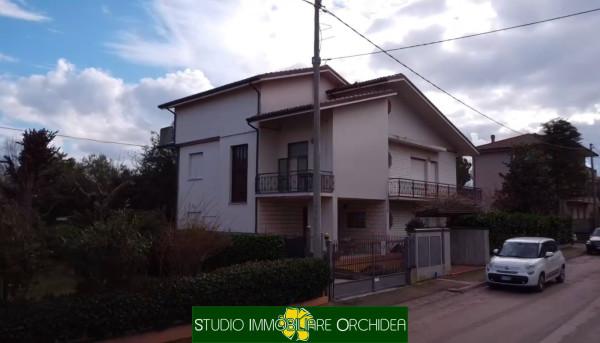 Villa bifamiliare in Via G. Faini, Santarcangelo di Romagna — foto 2 di 4