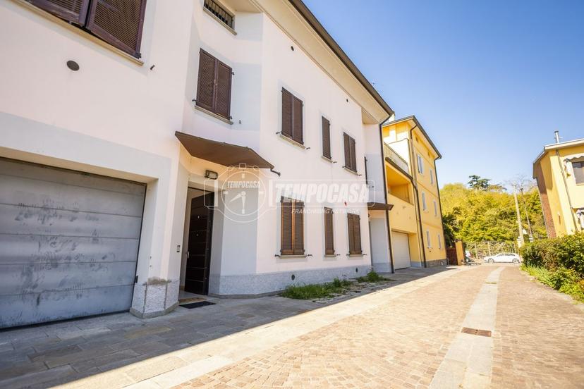 Trilocale, Sant'Ilario d'Enza