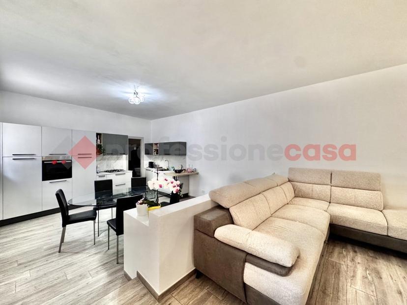 Trilocale in Via Cesare Battisti , Invorio — foto 5 di 5
