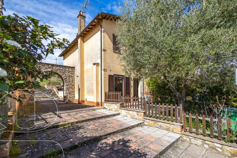 Bilocale in Via Roma 1, Monte Castello di Vibio — foto 3 di 5