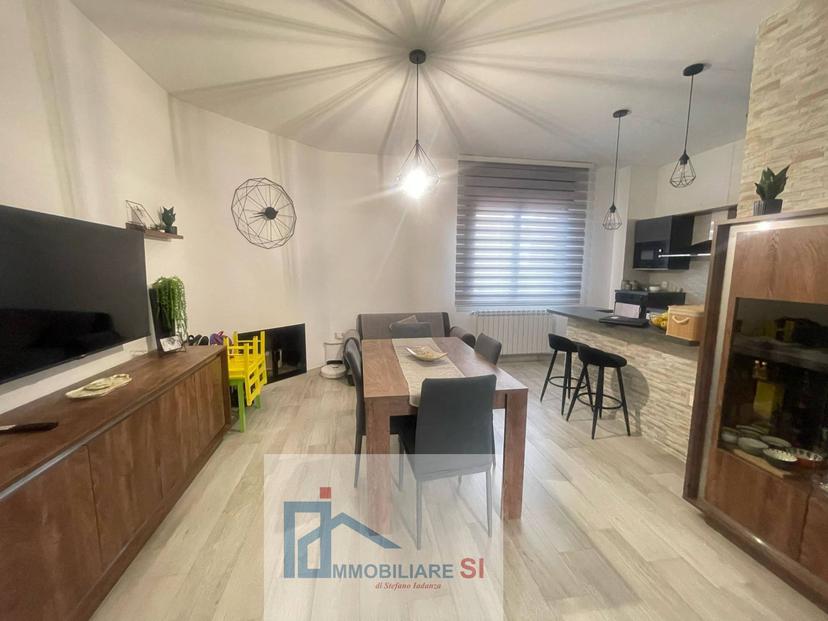 Appartamento in Via Crocevia Sala, Foglianise