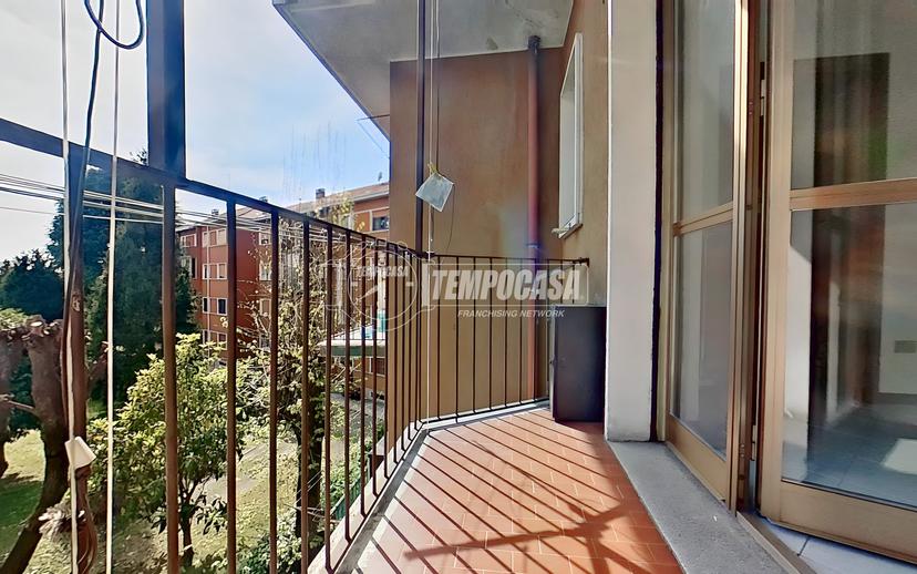 Trilocale in Via Donizetti, Seregno