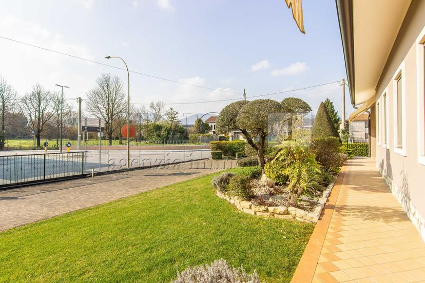Villa a schiera in Via Ponte 88, Barbarano Mossano — foto 2 di 5