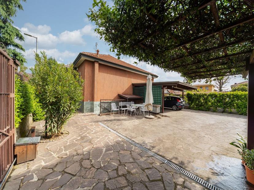 Villa in Via del Respiro 5, Monza — foto 2 di 5