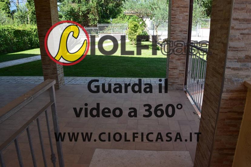 Villa a schiera in Via Peola Snc, Cassino — foto 3 di 5
