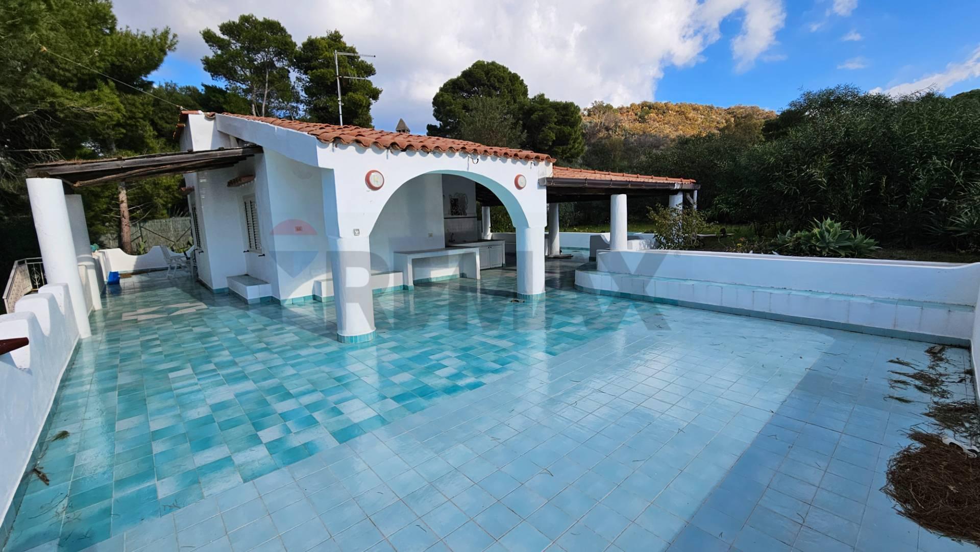 Villa in Via Vulcanello Snc, Lipari