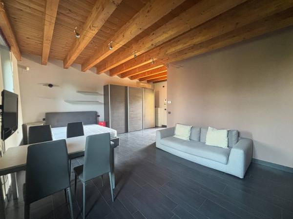 Monolocale in Cascina Baragia, Burago di Molgora — foto 3 di 5