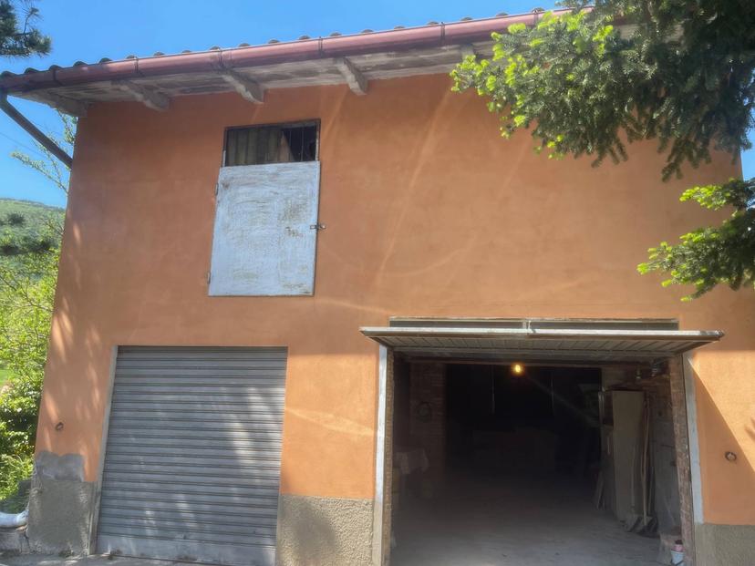 Casa indipendente in Mulino Avenale, Genga — foto 3 di 5