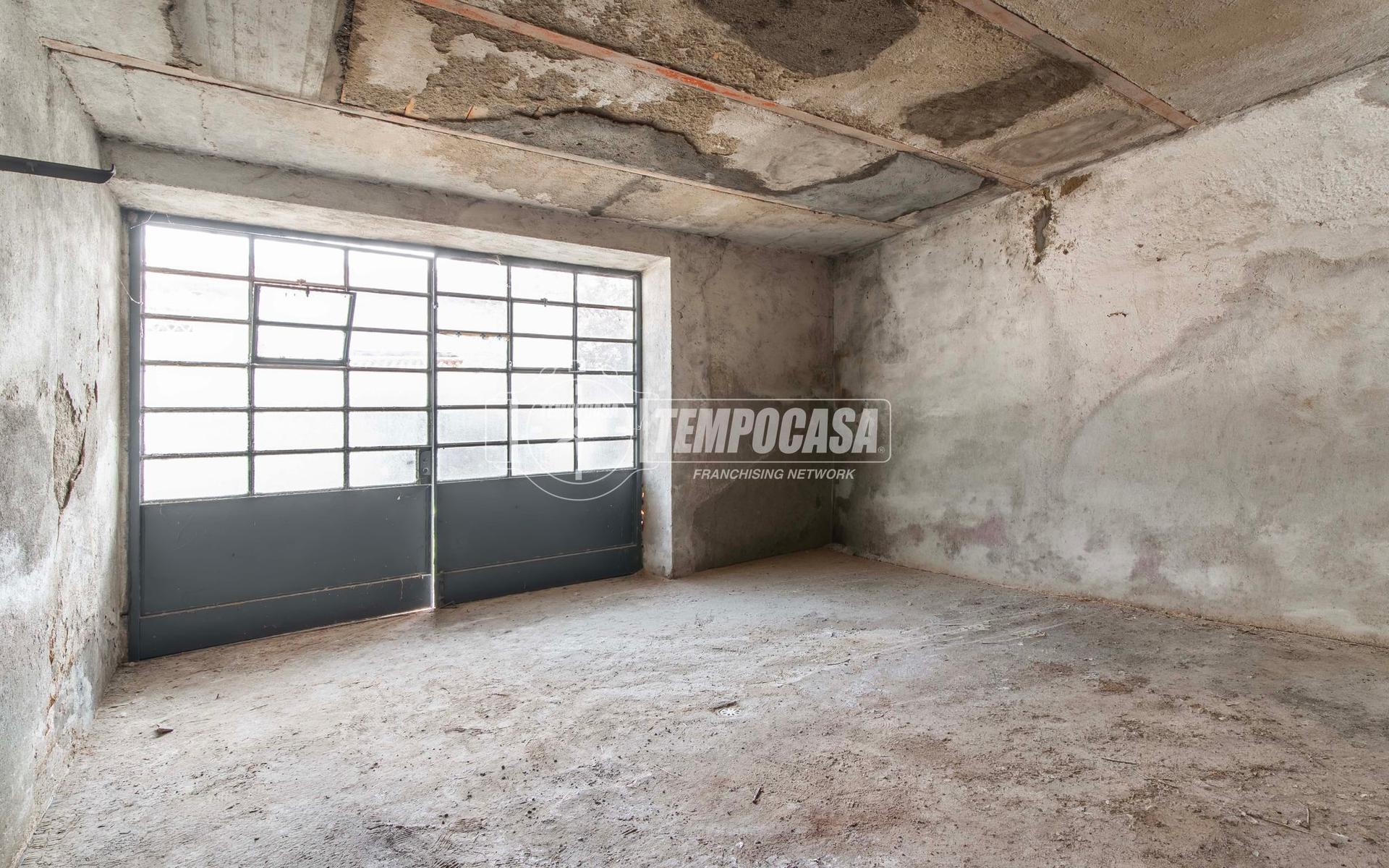 Rustico in Via Ortelli 14, Appiano Gentile