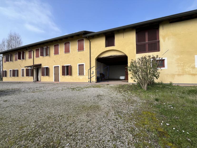 Casale in Via Montegrappa, San Biagio di Callalta — foto 3 di 5