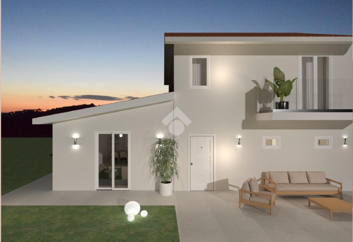 Villa in Via Barbania 7, San Maurizio Canavese