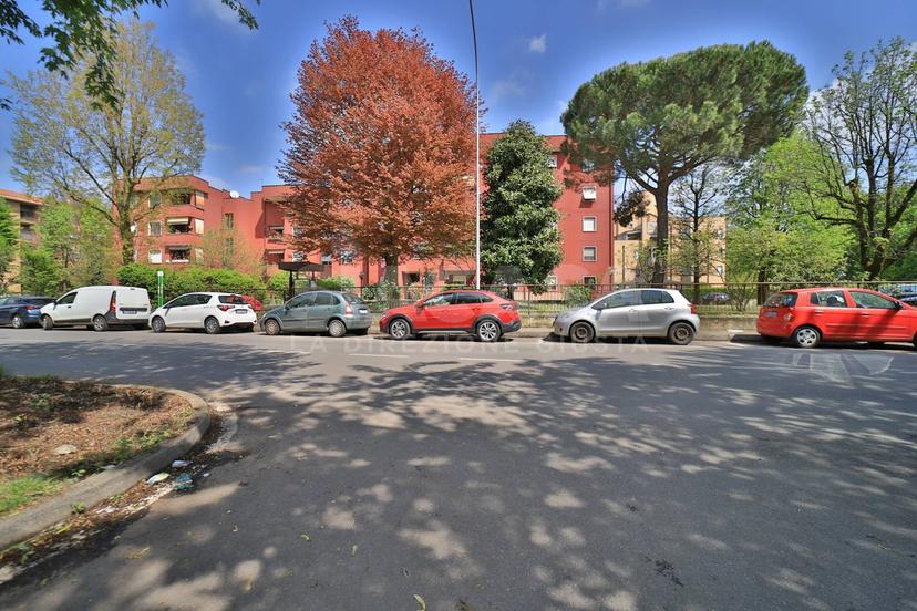 Trilocale in Via Golgi 16, Arcore — foto 3 di 5