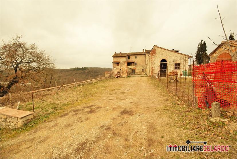 Quadrilocale, Monteriggioni — foto 4 di 5