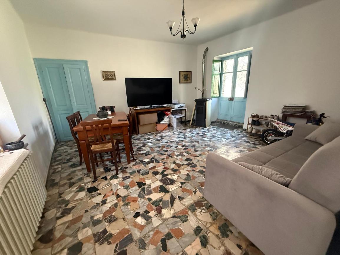 Casa indipendente in Via Torino, Lanzo Torinese