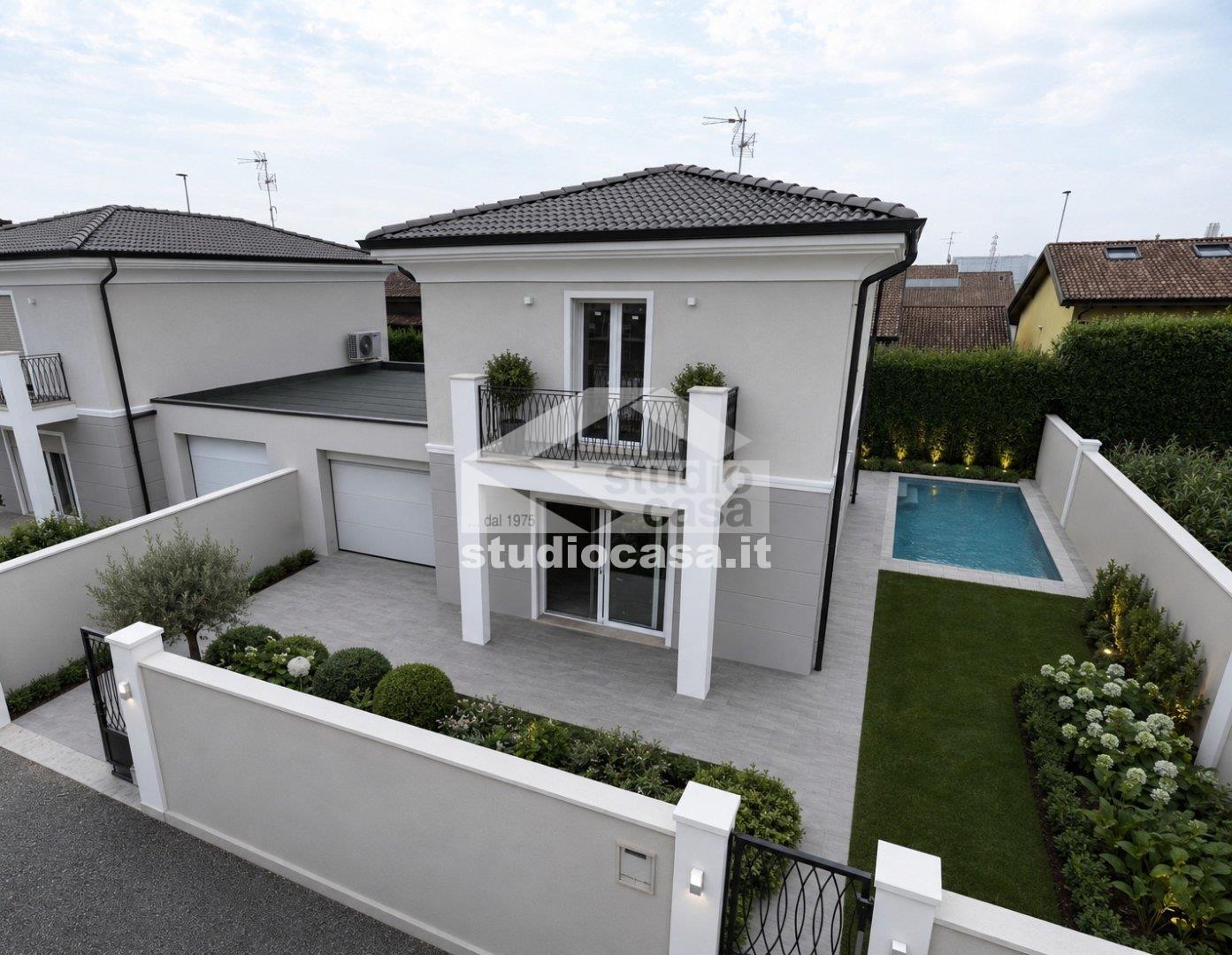 Villa in Via Battaglia di Lepanto, Crema