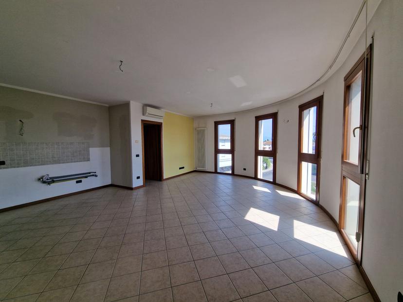 Trilocale in Via Camisana, Torri di Quartesolo — foto 4 di 5