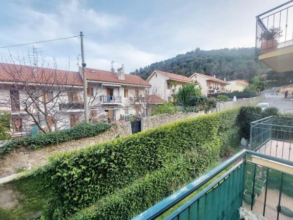 Trilocale in Via Urivei 10, Toirano