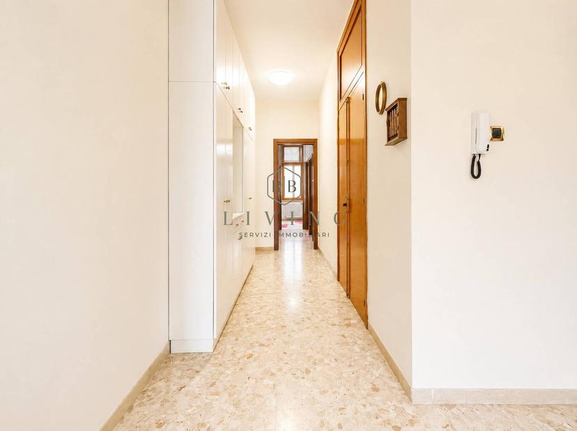 Quadrilocale in Via Maroncelli Snc, San Benedetto del Tronto — foto 2 di 5