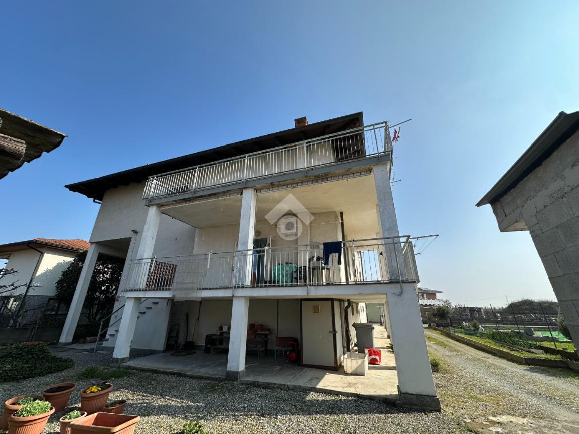 Quadrilocale in Via Giovanni Boccaccio 6, Tronzano Vercellese
