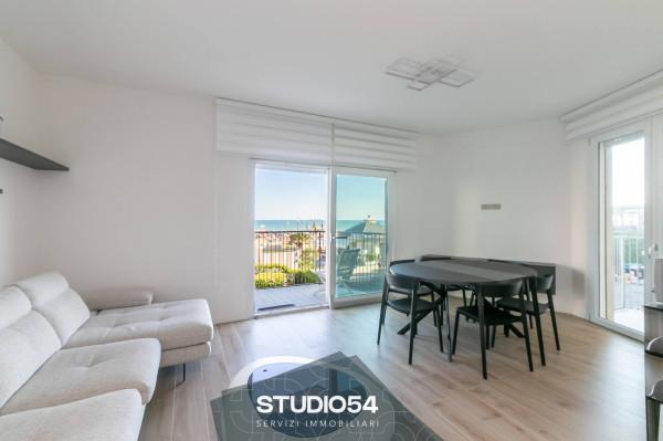 Appartamento in Largo Tempini, Jesolo