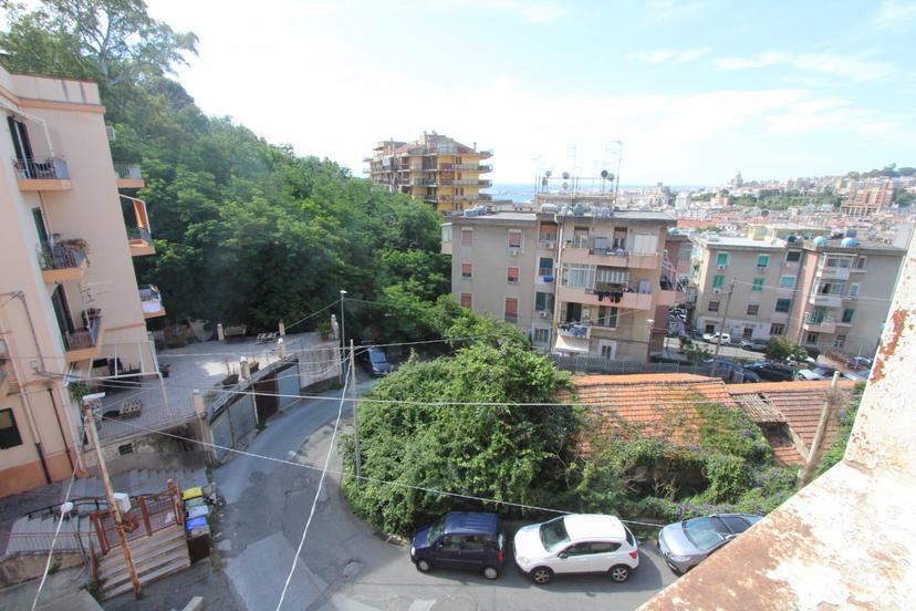 Appartamento in Via Ogliastri 62, Messina