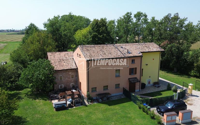 Trilocale, Novi di Modena — foto 4 di 5